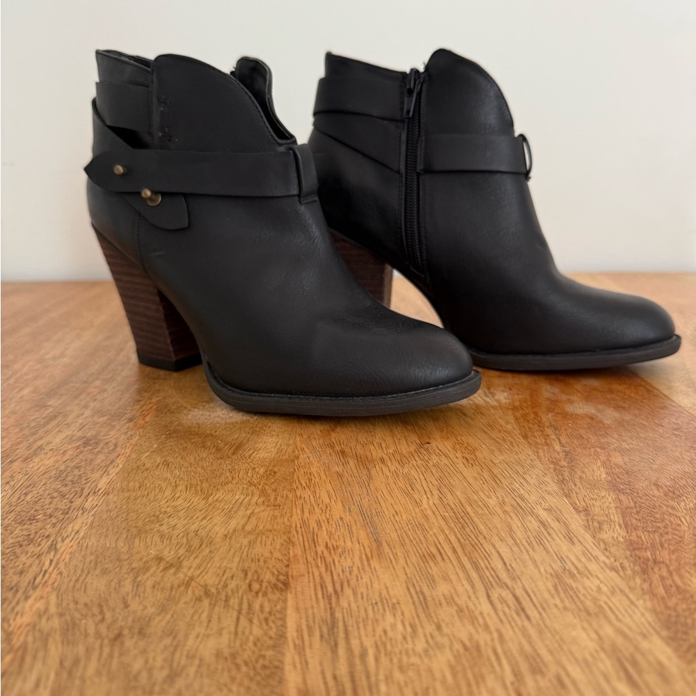XOXO Black Ankle Booties with Brown Heel
